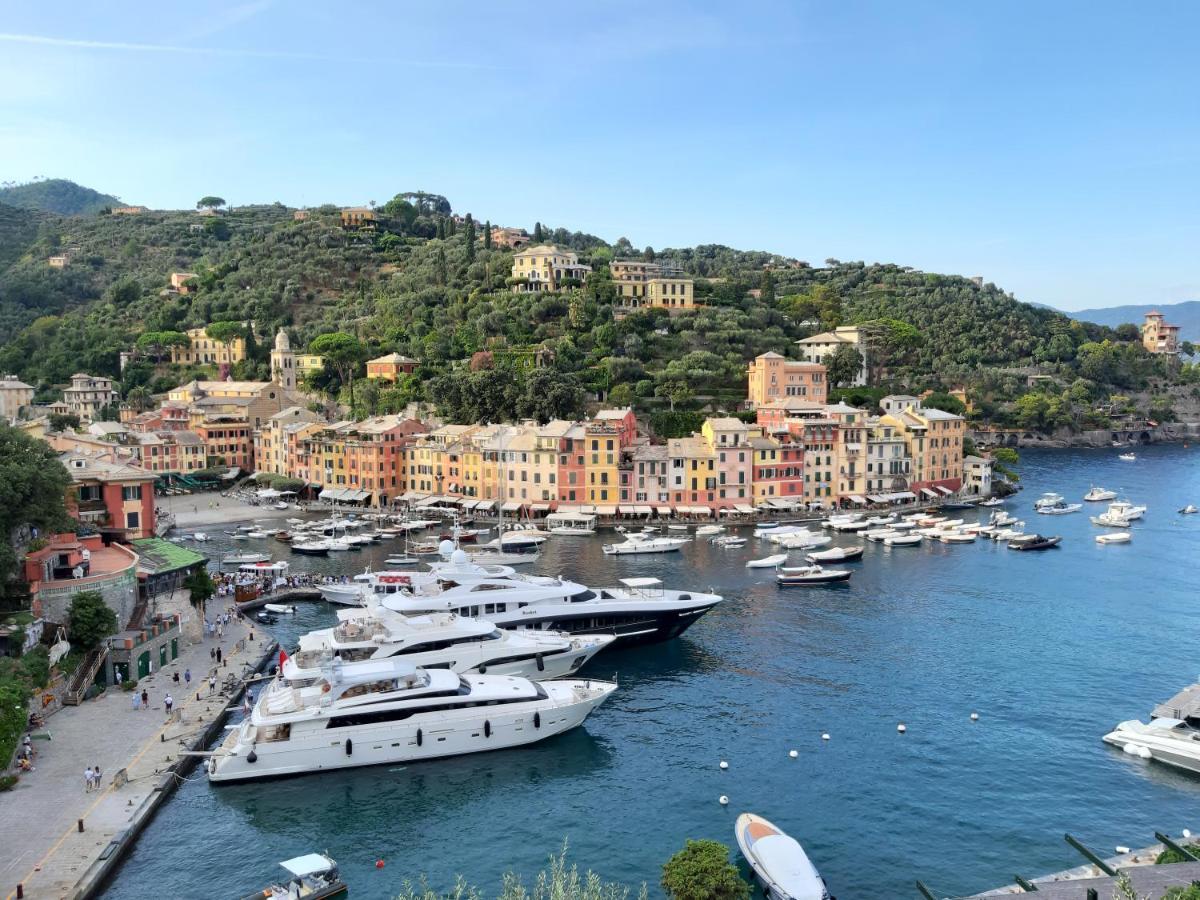 Cinque Terre & Portofino Lodge-Dependance Bracco โมเนเลีย ภายนอก รูปภาพ