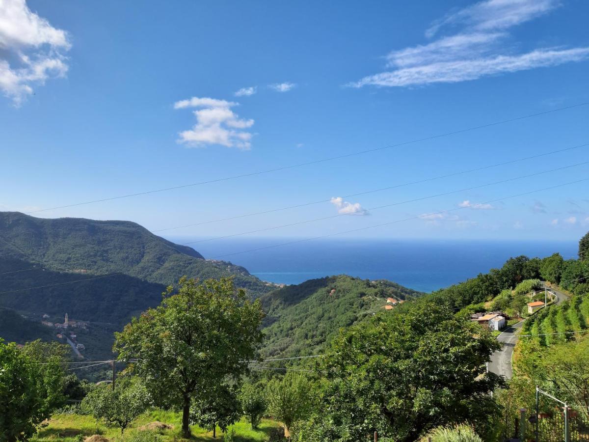 Cinque Terre & Portofino Lodge-Dependance Bracco โมเนเลีย ภายนอก รูปภาพ